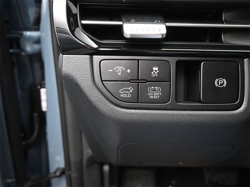 New 2026 Kia Sportage AWD Hybrid image 31