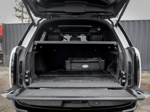 New 2026 Land Rover Range Rover SE AWD/4WD image 8