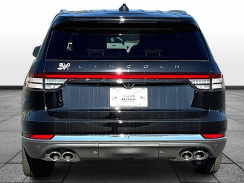 New 2025 Lincoln Aviator Reserve w/ Equipment Group 201A image 4