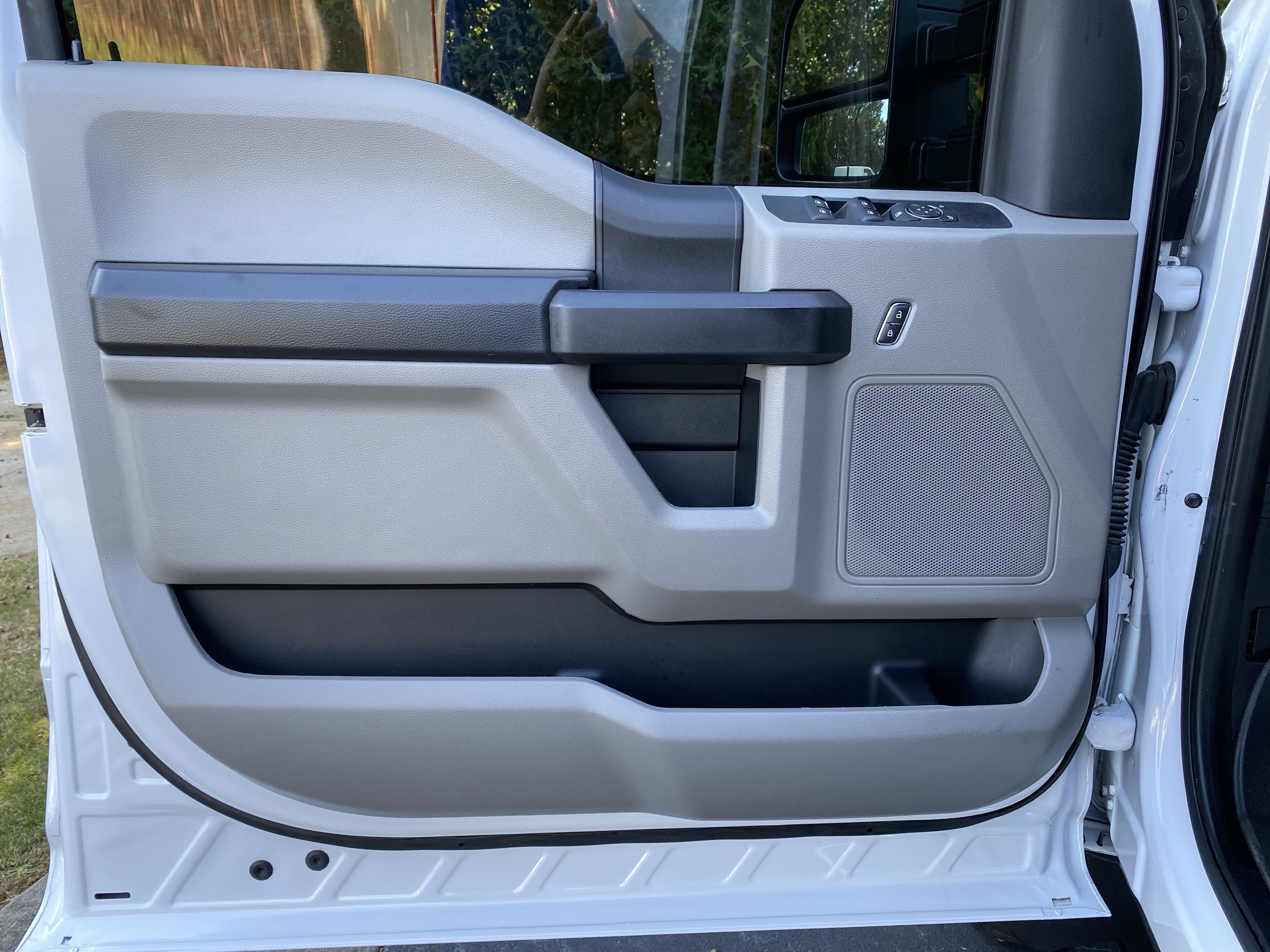 Used 2019 Ford F250 XL w/ STX Appearance Package AWD/4WD image 14