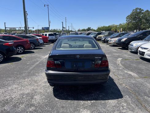 Used 2000 BMW 323i Sedan RWD image 5