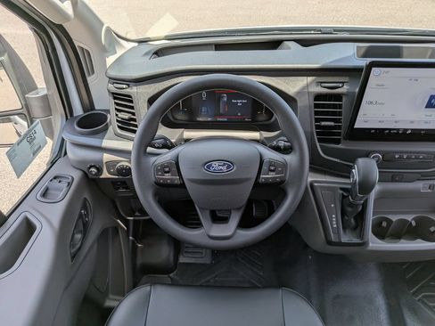New 2026 Ford Transit 250 148 Medium Roof RWD image 14