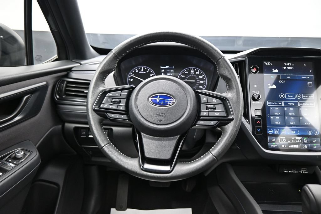 Used 2025 Subaru Forester Premium AWD/4WD image 16