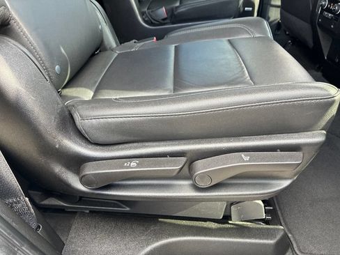 Used 2024 Chevrolet Tahoe LT AWD/4WD image 30