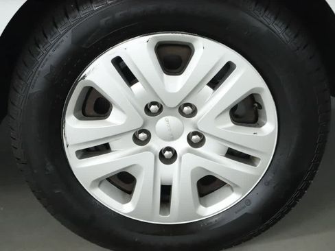 Used 2016 Dodge Grand Caravan SE w/ Quick Order Package 29E SE FWD image 10