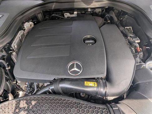 Used 2021 Mercedes-Benz GLC 300 image 23