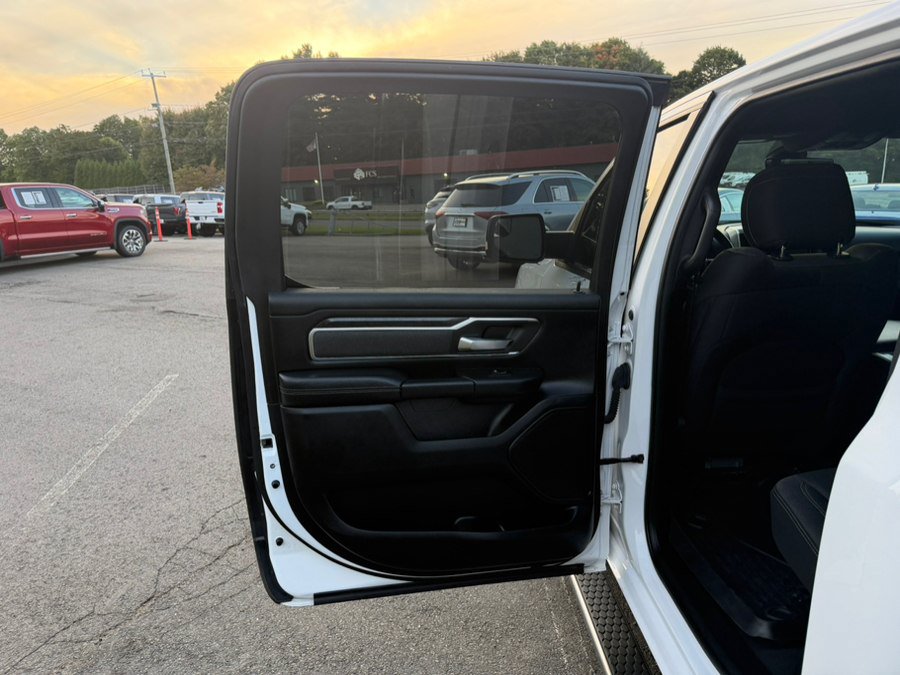 Used 2019 RAM 1500 Big Horn AWD/4WD image 17
