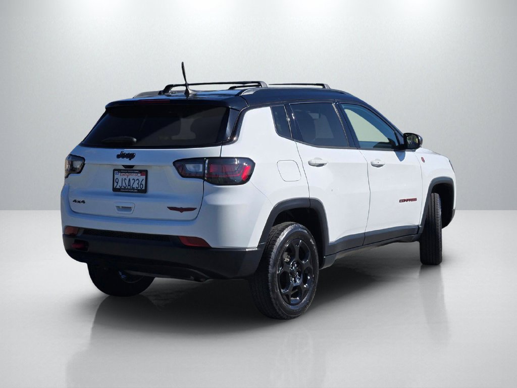Used 2023 Jeep Compass Trailhawk w/ Trailhawk Elite Group AWD/4WD image 4