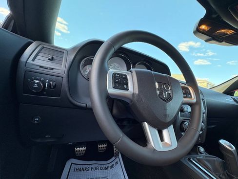 Used 2013 Dodge Challenger R/T Plus RWD image 31