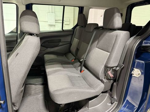 Used 2018 Ford Transit Connect XL image 18