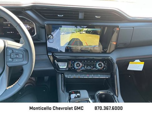 New 2026 GMC Sierra 1500 AT4 w/ AT4 Premium Package AWD/4WD image 18
