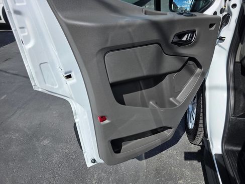 Used 2026 Ford Transit 350 XLT RWD image 25