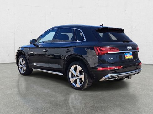 Used 2022 Audi Q5 2.0T Prestige w/ Prestige Package image 7