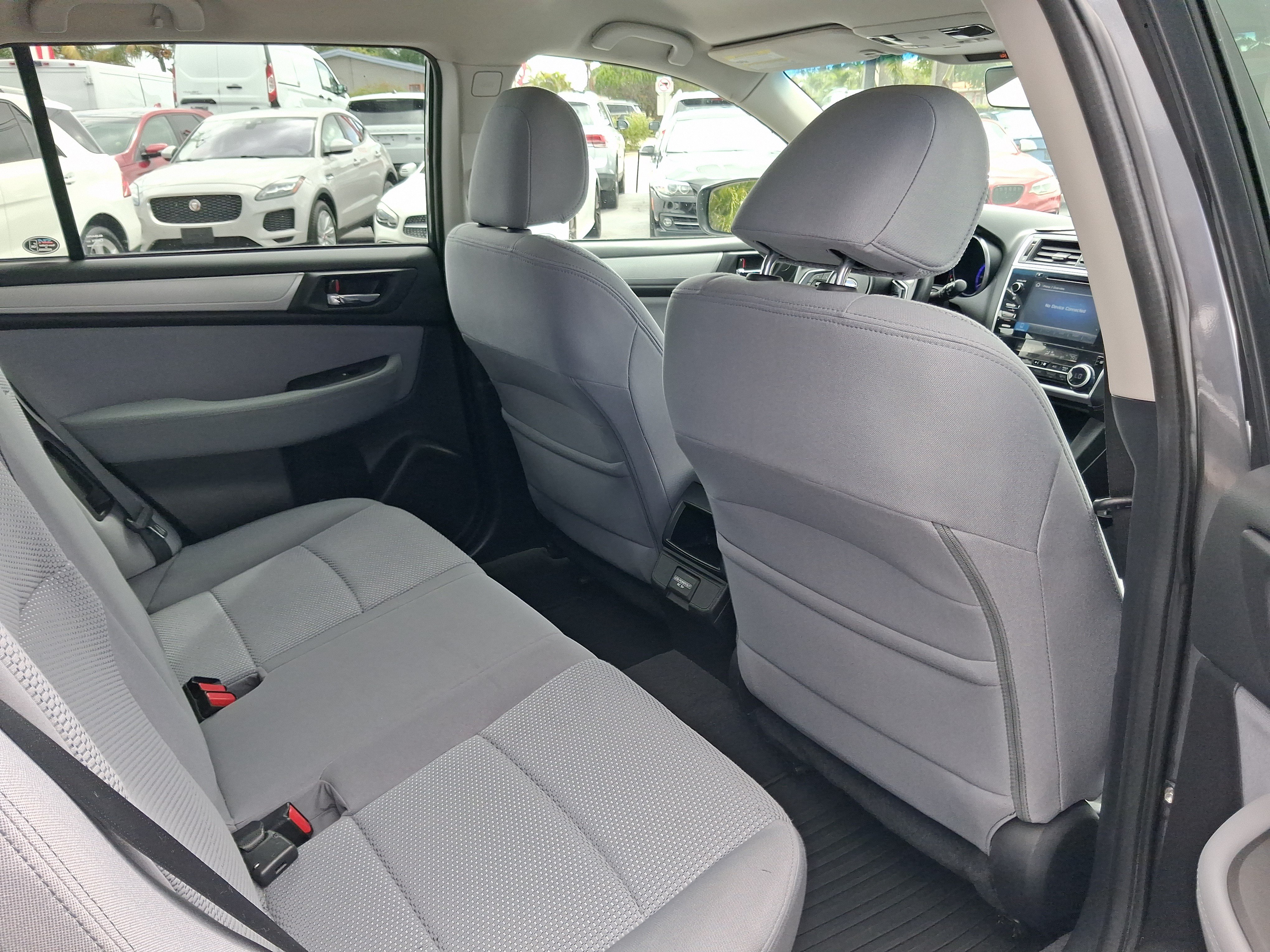 Used 2018 Subaru Outback 2.5i Premium AWD/4WD image 31