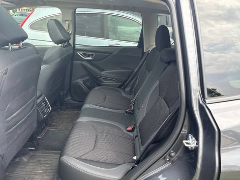 Used 2024 Subaru Forester Premium AWD/4WD image 10