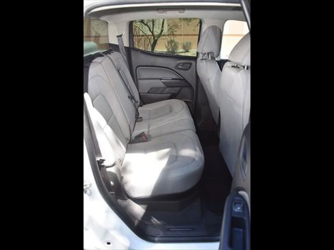 Used 2020 Chevrolet Colorado W/T w/ WT Convenience Package AWD/4WD image 26