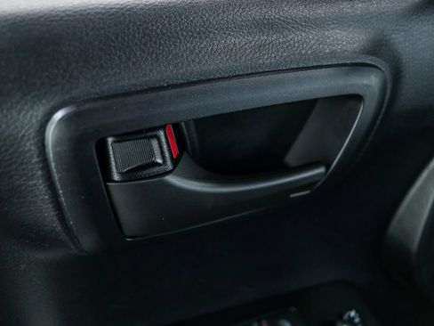 Used 2021 Toyota Tacoma TRD Pro AWD/4WD image 55