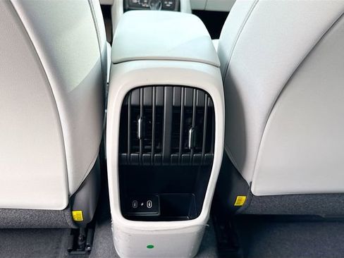 Certified 2024 Hyundai Kona SEL image 24