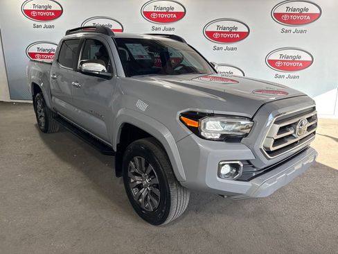 Used 2020 Toyota Tacoma Limited AWD/4WD image 3
