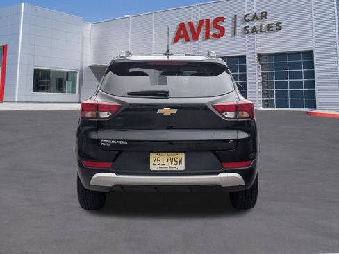 Used 2025 Chevrolet TrailBlazer LT AWD/4WD image 7