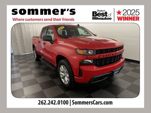 Used 2019 Chevrolet Silverado 1500 Custom w/ Custom Value Package AWD/4WD image 1