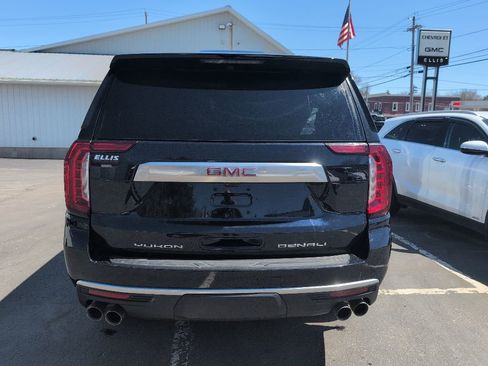 Certified 2023 GMC Yukon Denali w/ Advanced Technology Package AWD/4WD image 4