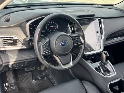 Used 2023 Subaru Outback Limited image 23