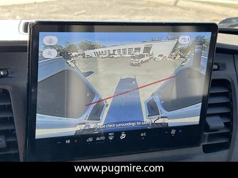 New 2026 Ford Transit 250 148 Medium Roof w/ Load Area Protection Package image 32