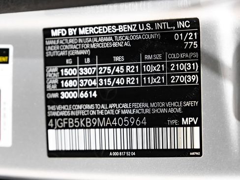 Used 2021 Mercedes-Benz GLE 450 4MATIC w/ AMG Line Exterior image 54