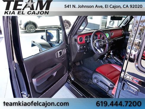 Used 2023 Jeep Wrangler Unlimited Rubicon 4xe AWD/4WD image 40
