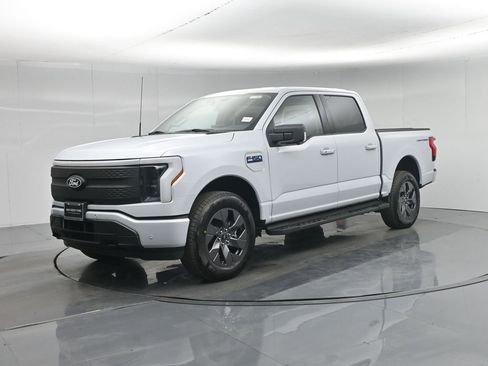 New 2025 Ford F150 Lightning Flash image 29