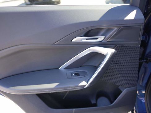 Used 2025 BMW X1 xDrive28i image 9