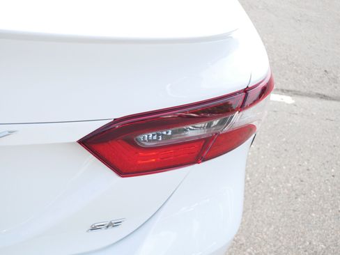 Certified 2023 Toyota Camry SE FWD image 17