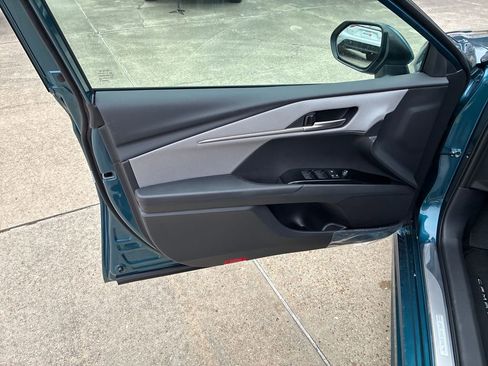 New 2026 Toyota Camry SE image 12