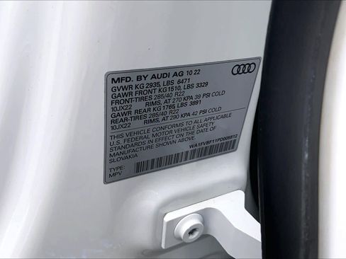 Used 2023 Audi Q8 Prestige w/ Prestige Package AWD/4WD image 36