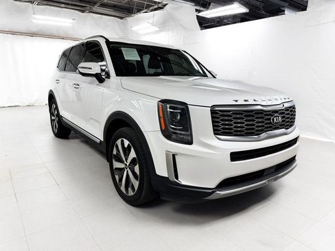 Used 2020 Kia Telluride S FWD image 6