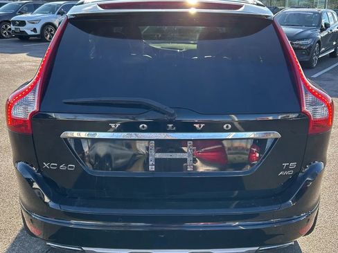 Used 2016 Volvo XC60 T5 Platinum w/ Climate Package image 4