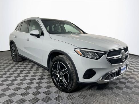 Certified 2026 Mercedes-Benz GLC 300 4MATIC image 8