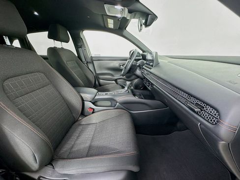 Used 2023 Honda HR-V Sport image 34