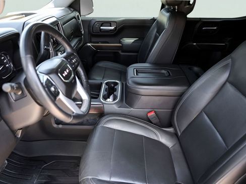 Used 2020 GMC Sierra 1500 SLT RWD image 12