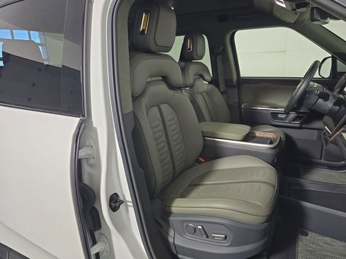 Used 2023 Rivian R1T Adventure image 23