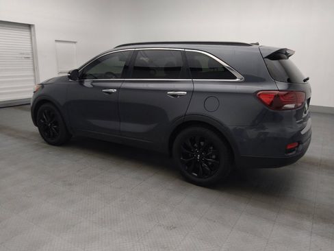 Used 2019 Kia Sorento S FWD image 3
