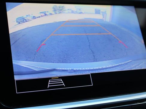 Used 2021 Buick Encore GX Select w/ Sport Touring Package image 33