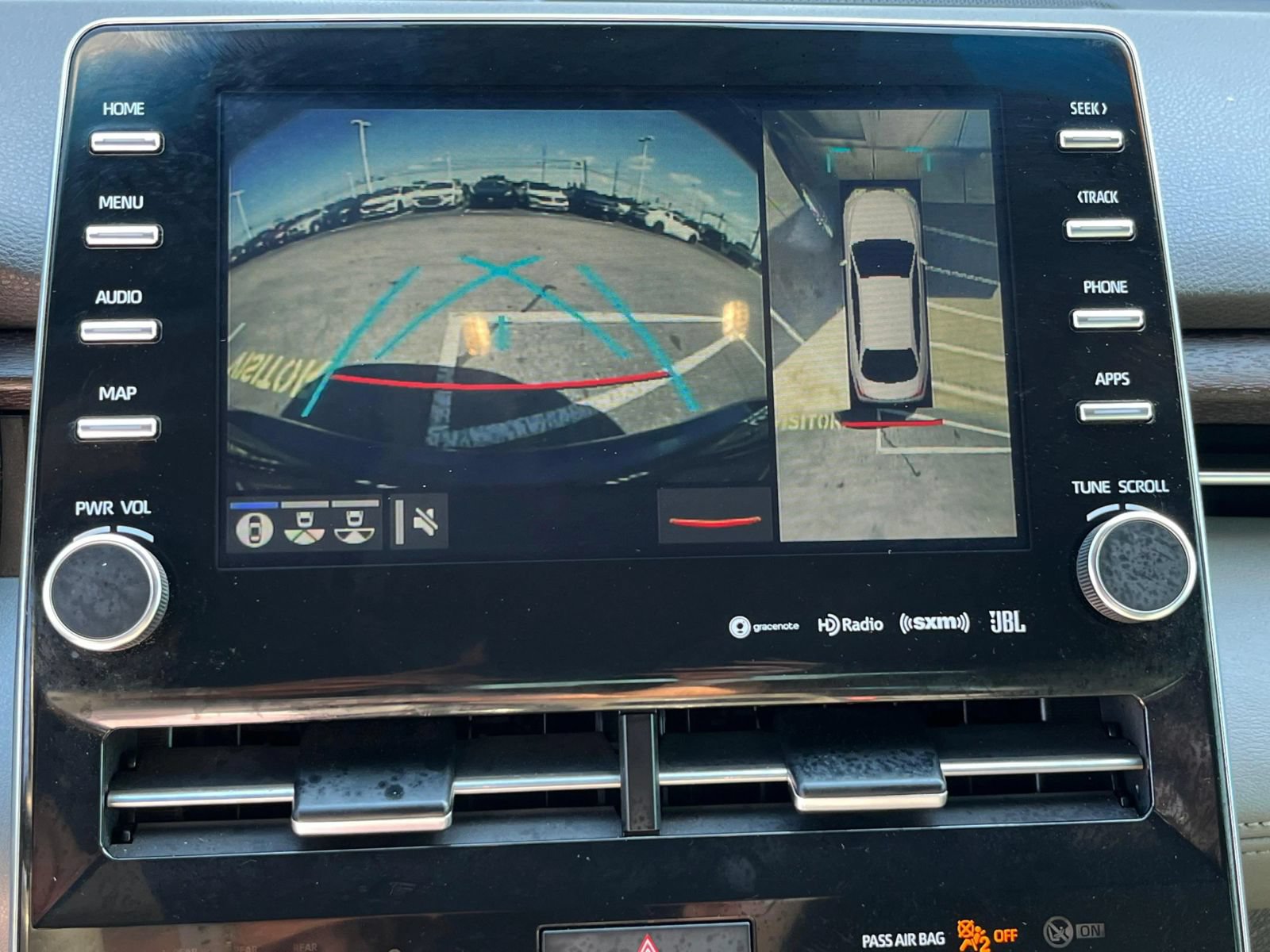 Used 2019 Toyota Avalon Limited w/ Advanced Safety Package FWD image 19
