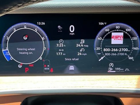 Certified 2026 Volkswagen Tiguan SEL R-Line AWD/4WD image 34