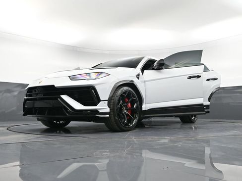 Used 2024 Lamborghini Urus Performante image 44