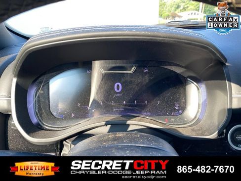 Used 2025 RAM 1500 Limited AWD/4WD image 19
