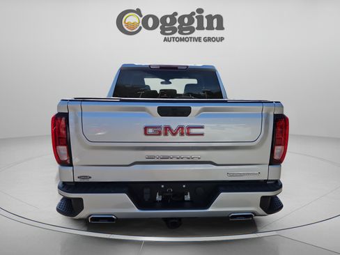 Used 2021 GMC Sierra 1500 Elevation w/ X31 Off-Road Package AWD/4WD image 4