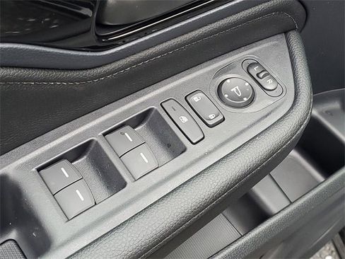 New 2026 Honda Odyssey Touring image 16