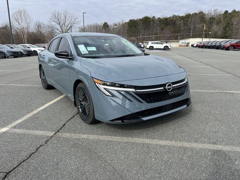 New 2026 Nissan Sentra SV image 7